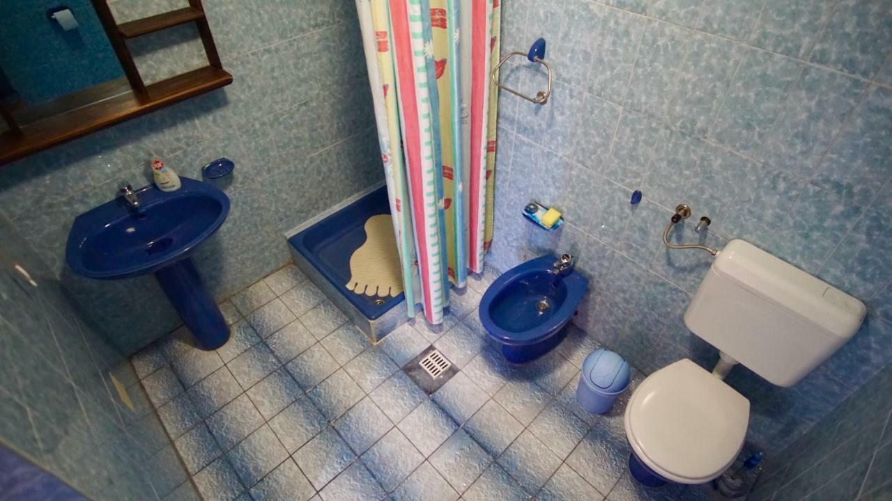 Apartmani Laura Trogir Exterior foto